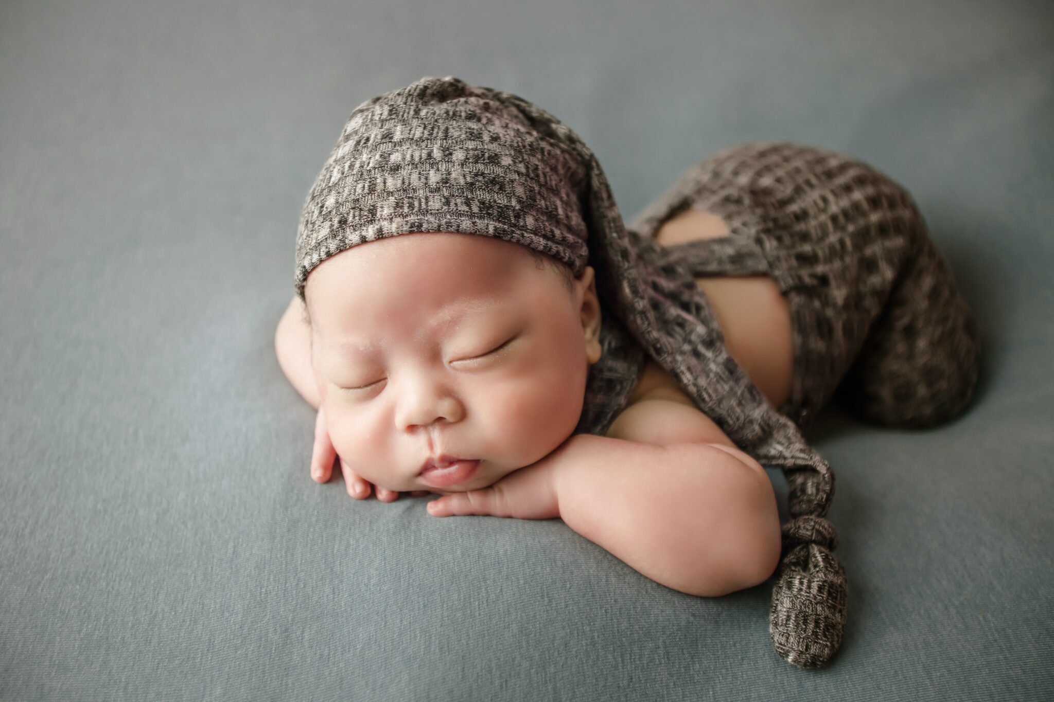 why-do-babies-sleep-with-their-butt-in-the-air-9-best-reasons-2023